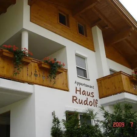 아파트 Haus Rudolf 카프룬