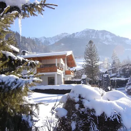 Haus Rudolf Апартаменти